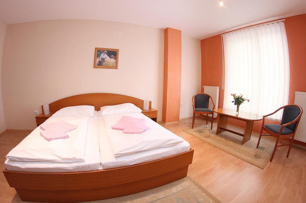 Milotin Hotel Zuberec Kamer foto